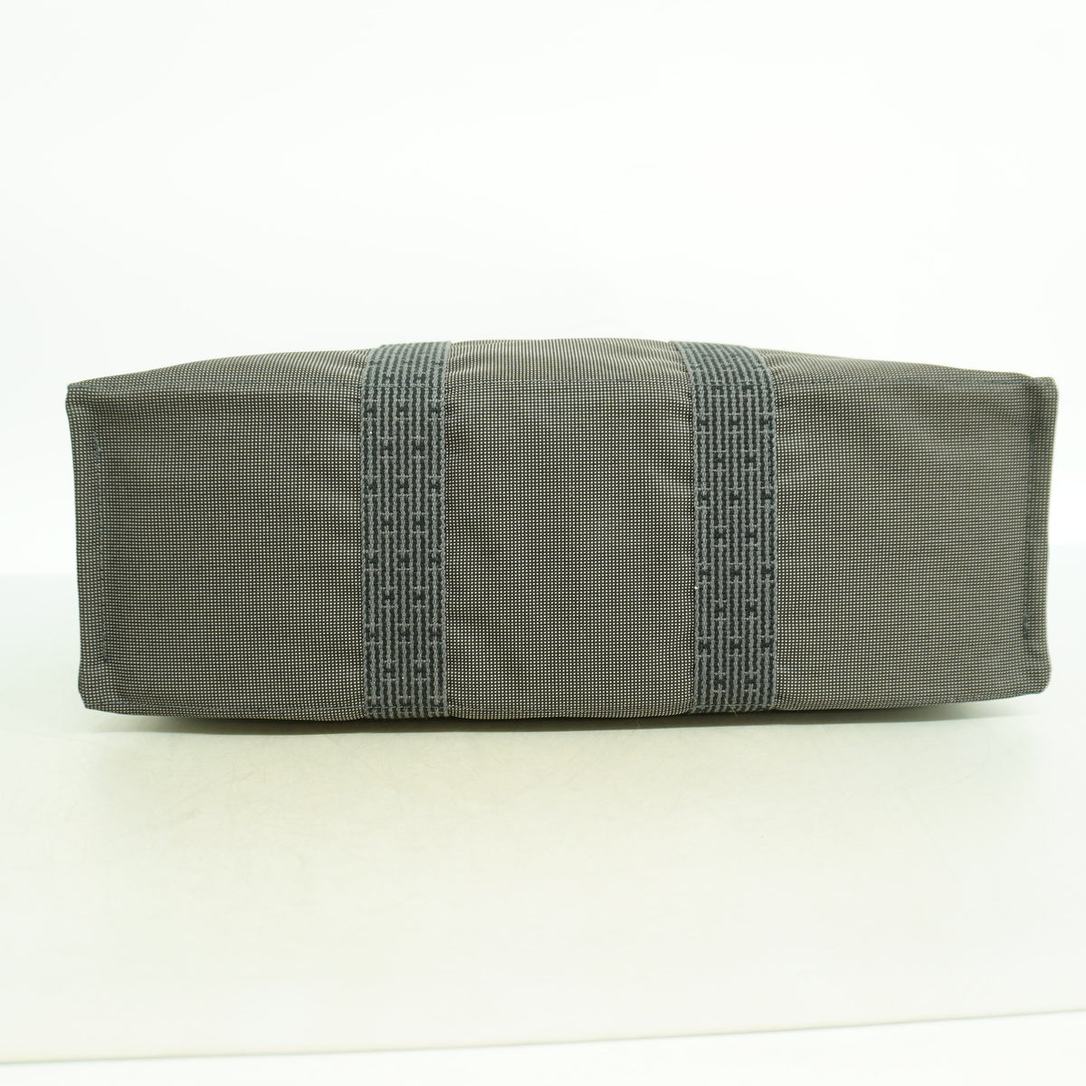 【6ib2725】エルメス トートバッグ エールラインGM ナイロン グレー シルバー金具【中古】メンズ レディース ユニセックス