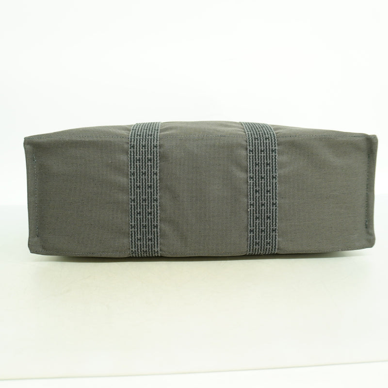 【6ib2725】エルメス トートバッグ エールラインGM ナイロン グレー シルバー金具【中古】メンズ レディース ユニセックス