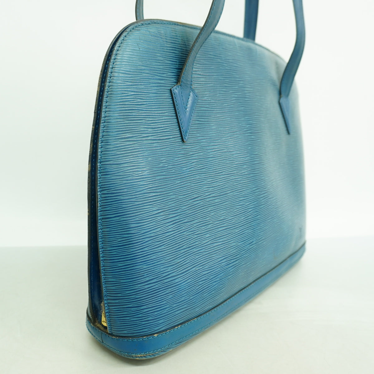 【6ib2728】ルイヴィトン ショルダーバッグ エピ リュサック M52285 トレドブルー【中古】レディース
