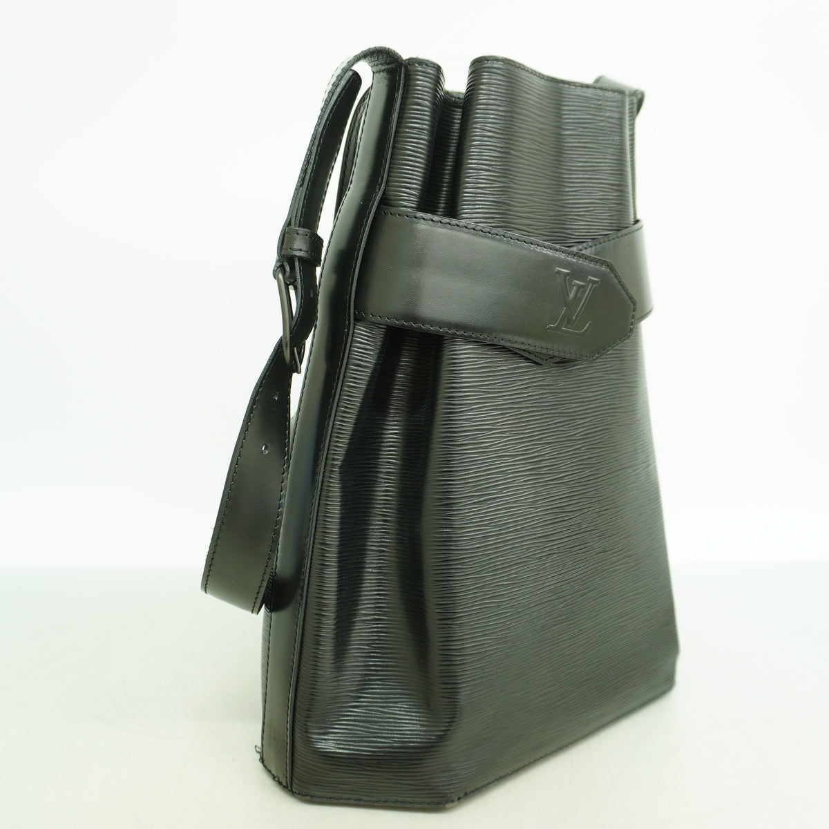 【6ib2729】ルイヴィトン ショルダーバッグ エピ サックデポールGM M80155 ノワール【中古】レディース