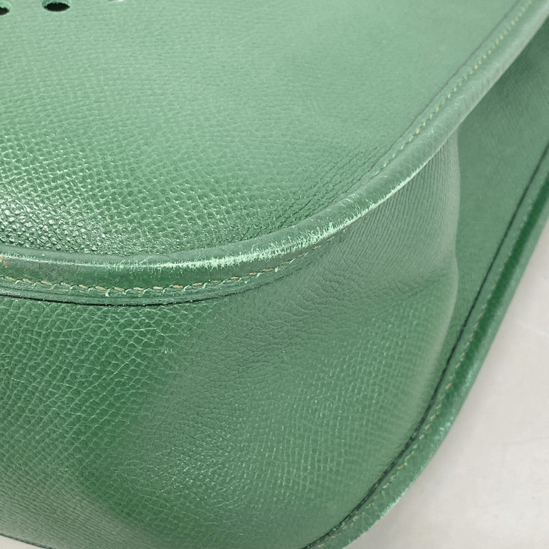 【6ib2753】エルメス ショルダーバッグ エヴリン1GM クシュベル バンブー ゴールド金具 〇V刻印【中古】レディース