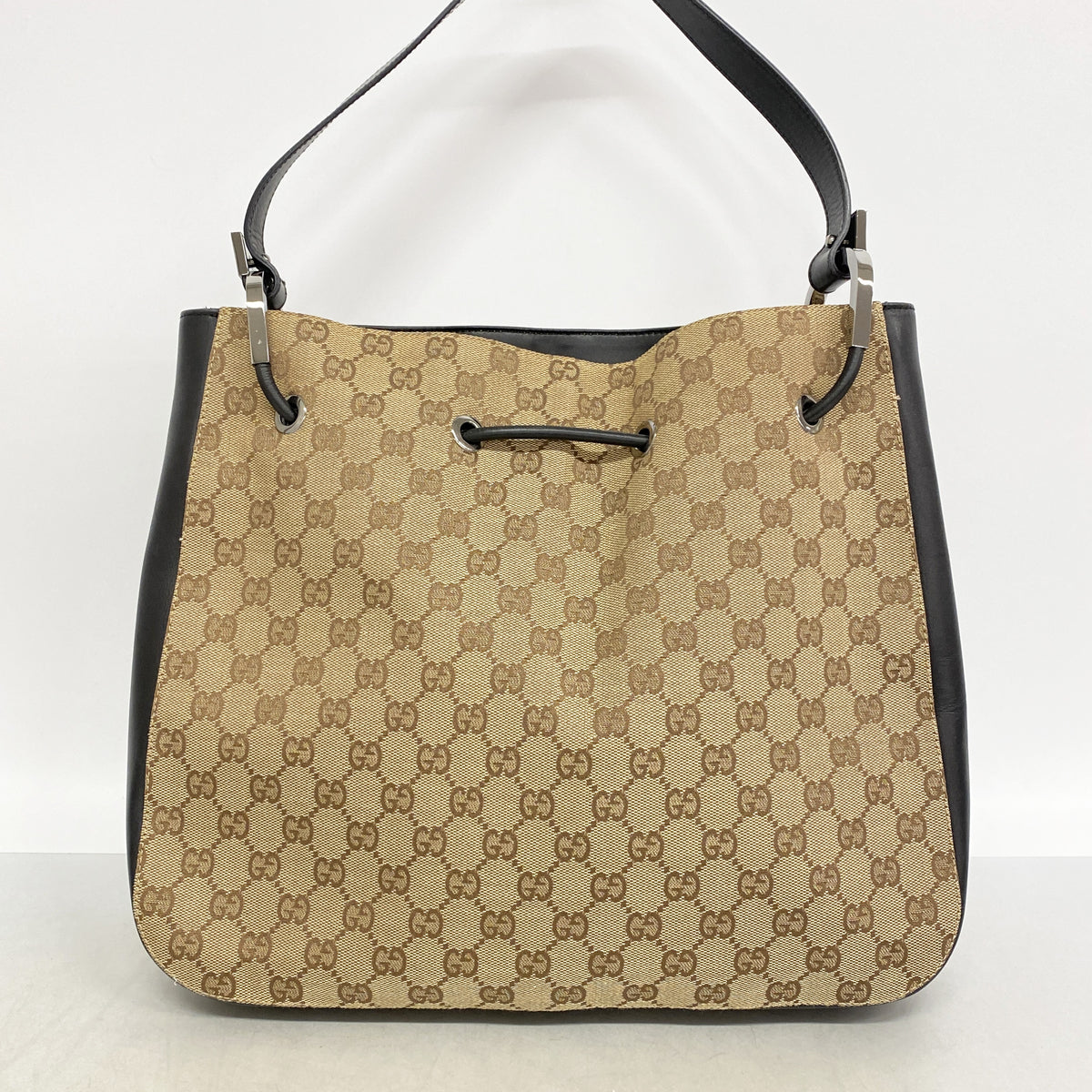 【6ib2782】グッチ ショルダーバッグ GGキャンバス 001 3746 キャンバス ベージュ シルバー金具【中古】レディース
