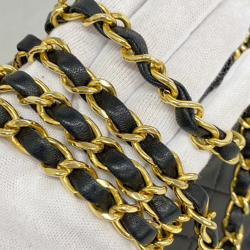 【6ib2783】シャネル ショルダーバッグ マトラッセ Wフラップ Wチェーン ラムスキン ブラック ゴールド金具【中古】レディース