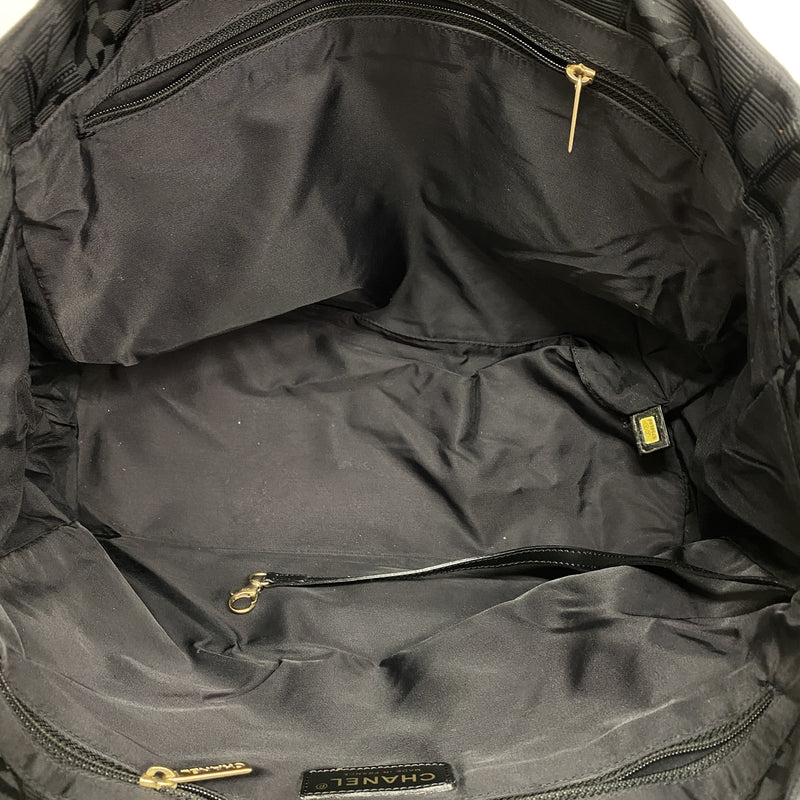 【6ib2794】シャネル トートバッグ ニュートラベル ナイロン ブラック ゴールド金具【中古】レディース