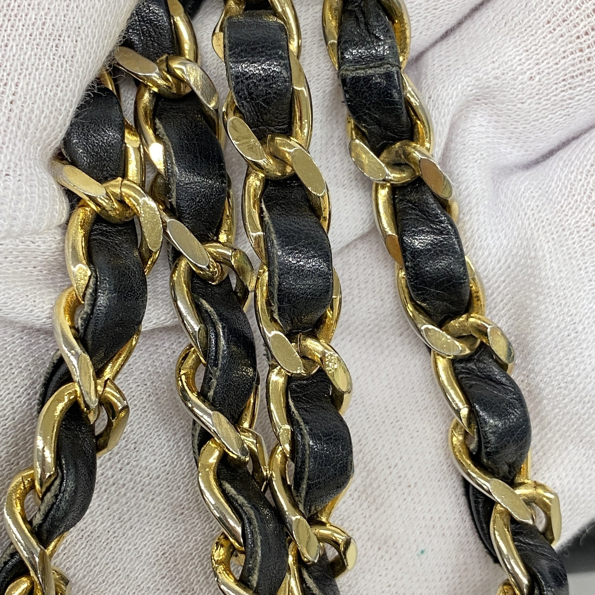【6ib2815】シャネル チェーントート マトラッセ ラムスキン ブラック ゴールド金具【中古】レディース