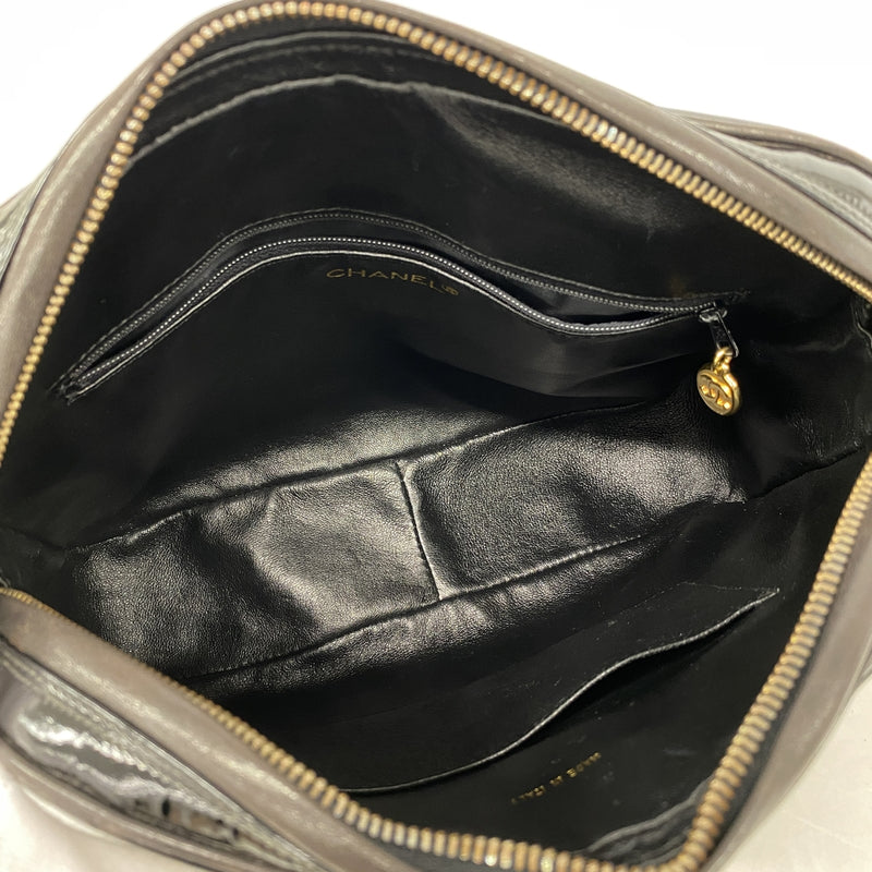 【6ib2817】シャネル ショルダーバッグ マトラッセ パテントレザー ブラック ゴールド金具【中古】レディース