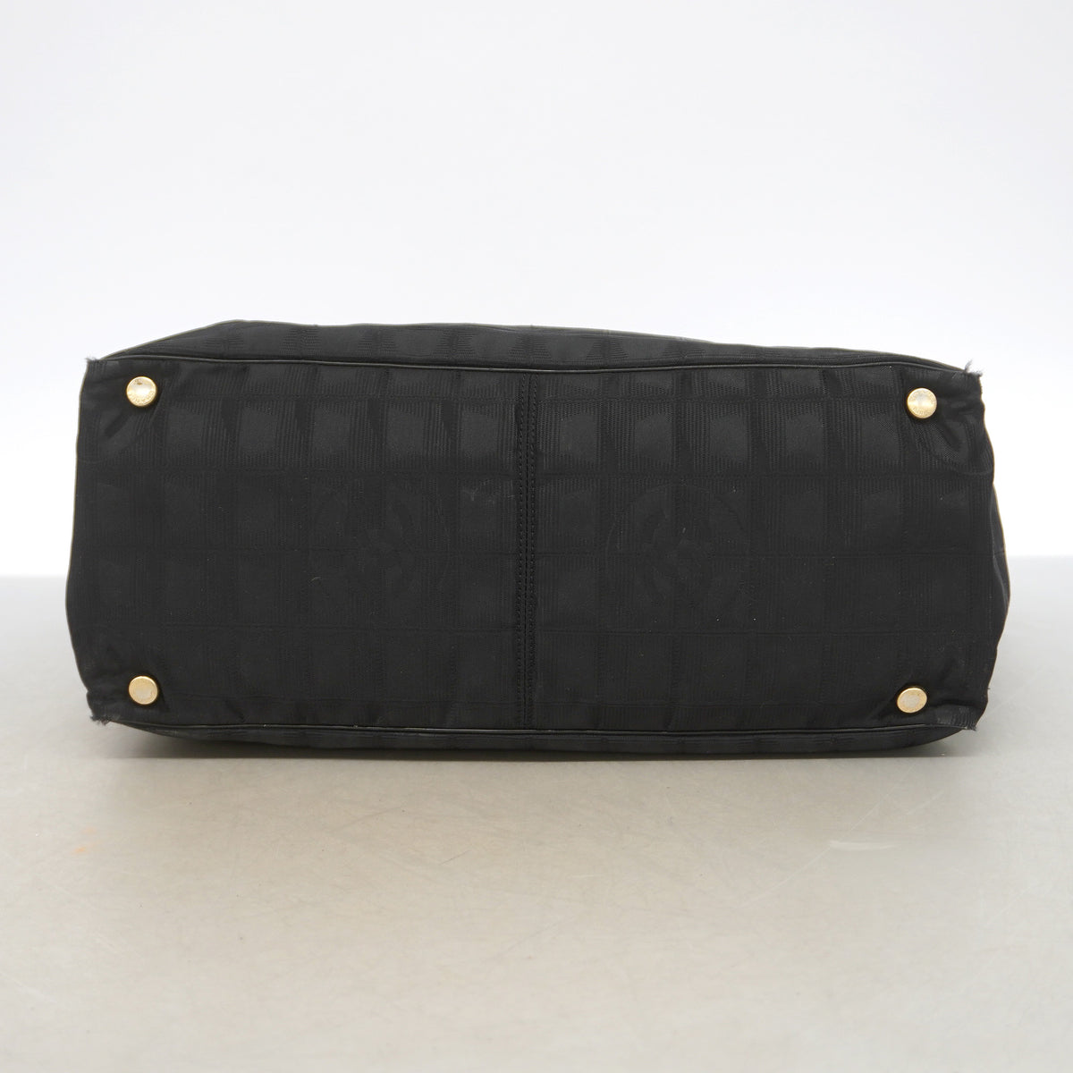 【6ib2830】シャネル トートバッグ ニュートラベル ナイロン ブラック ゴールド金具【中古】レディース