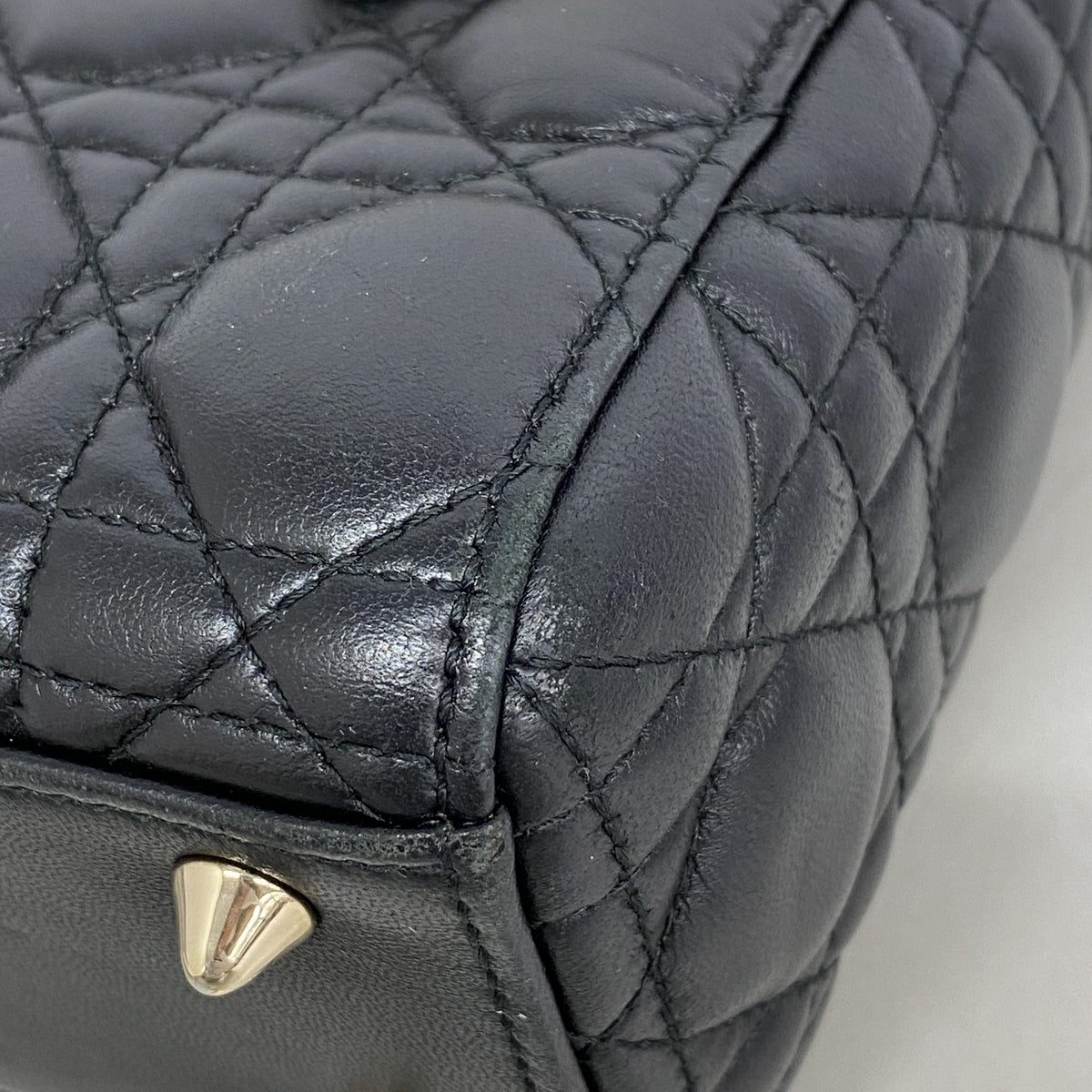 【6ib2839】クリスチャンディオール ハンドバッグ カナージュ レディディオール レザー ブラック シャンパンゴールド金具 2wayバッグ【中古】レディース