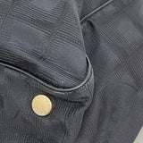 【6ib2842】シャネル トートバッグ ニュートラベル ナイロン ブラック シャンパンゴールド金具【中古】レディース
