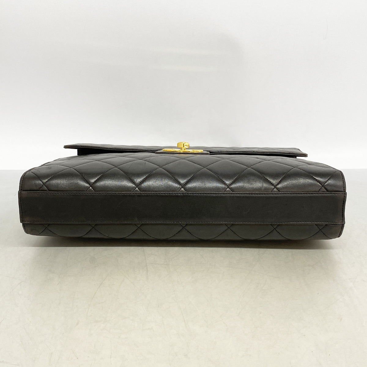 【6ib2843】シャネル ビジネスバッグ マトラッセ ラムスキン ブラック ゴールド金具【中古】レディース