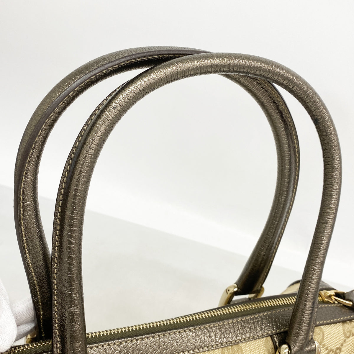 【6ib2846】グッチ ハンドバッグ GGキャンバス 130942 キャンバス ベージュ シャンパンゴールド金具【中古】レディース