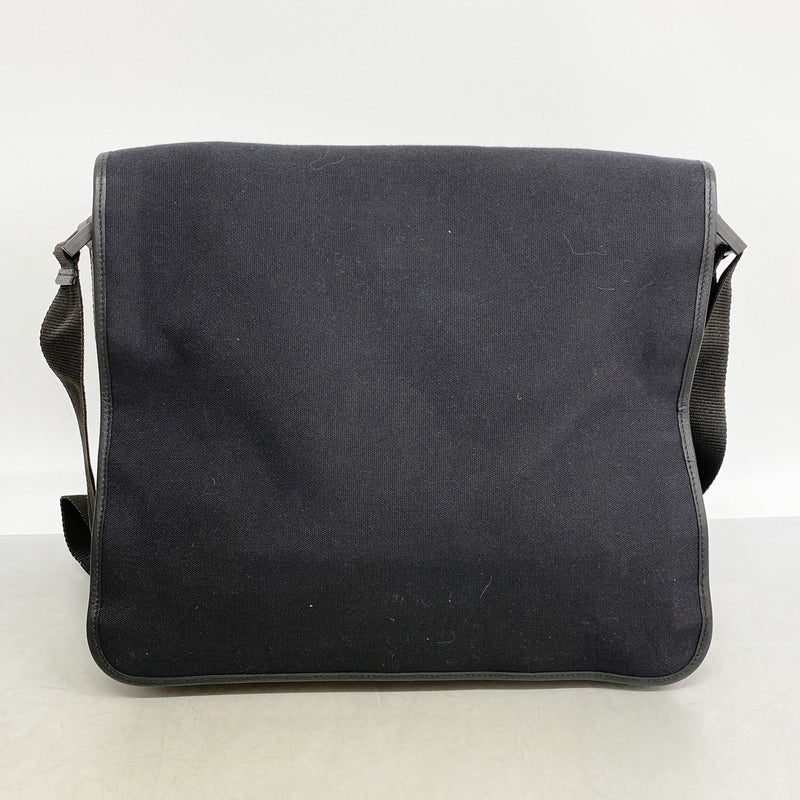 【6ib2850】グッチ ショルダーバッグ 282524 キャンバス ブラック シルバー金具【中古】メンズ