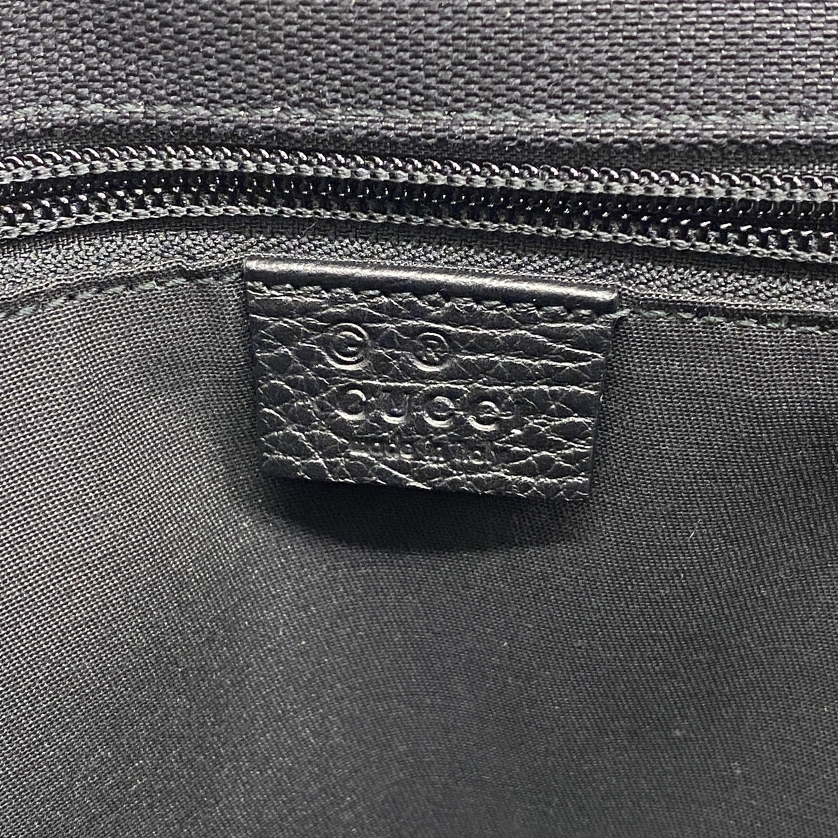 【6ib2850】グッチ ショルダーバッグ 282524 キャンバス ブラック シルバー金具【中古】メンズ