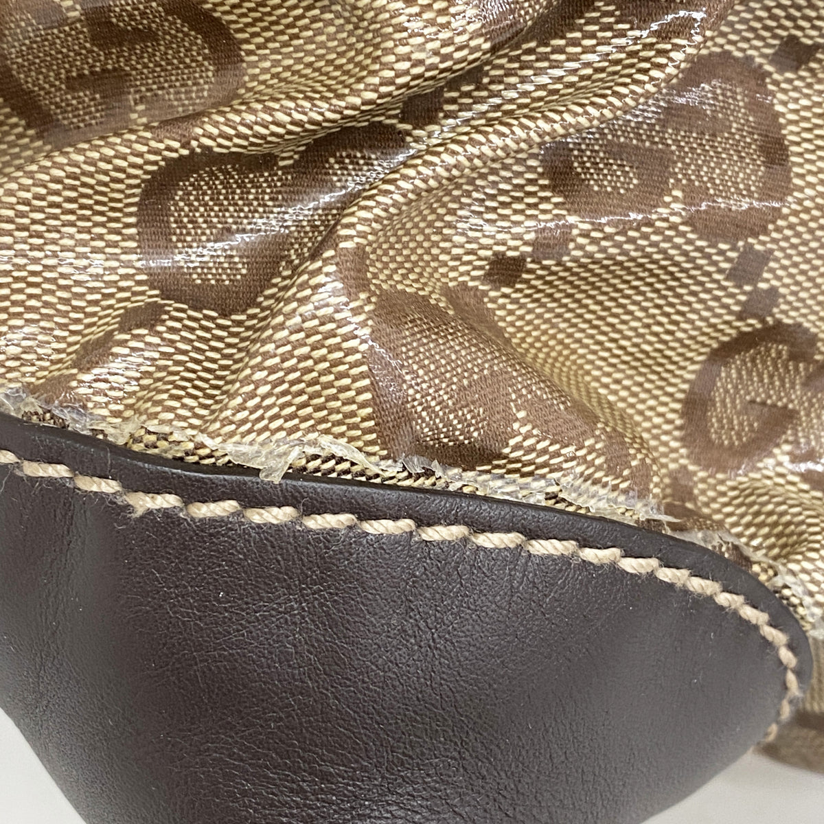 【6ib2854】グッチ ハンドバッグ GGクリスタル 223962 コーティングキャンバス ブラウン シャンパンゴールド金具【中古】レディース