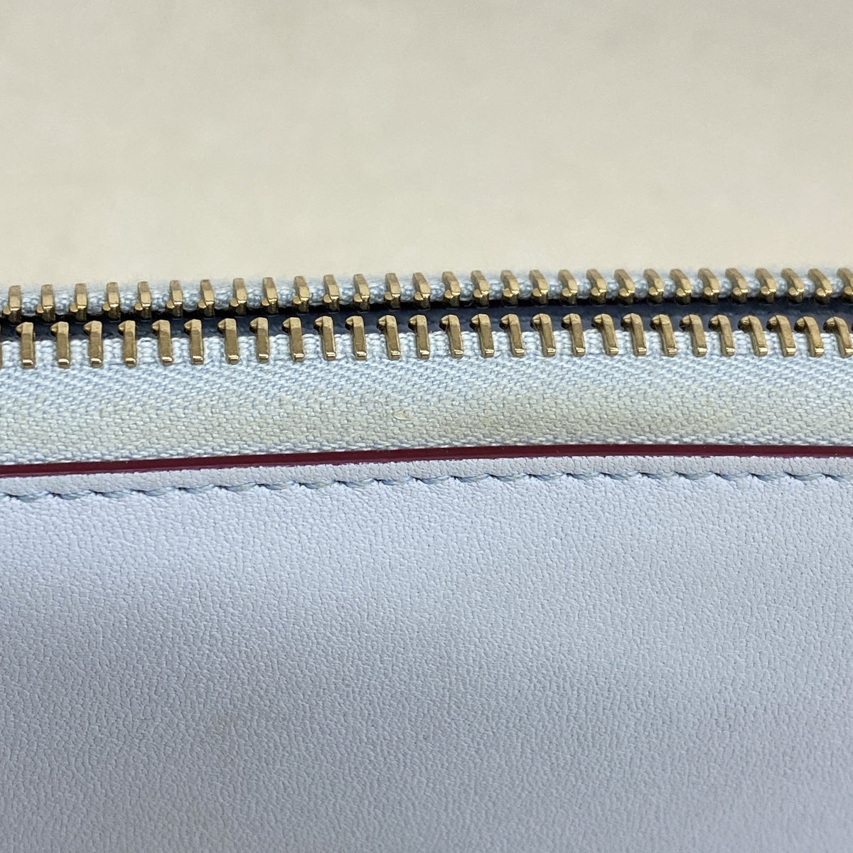 【6ib2888】グッチ 長財布 ヒグチユウコ 847918 レザー スカイブルー ボルドー シャンパンゴールド金具【中古】レディース