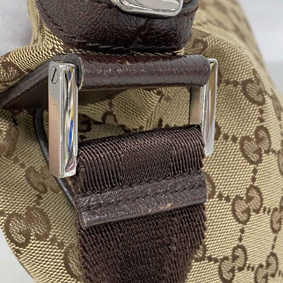 【6ib2912】グッチ ショルダーバッグ GGキャンバス 189752 キャンバス ベージュ ブラウン シルバー金具【中古】レディース