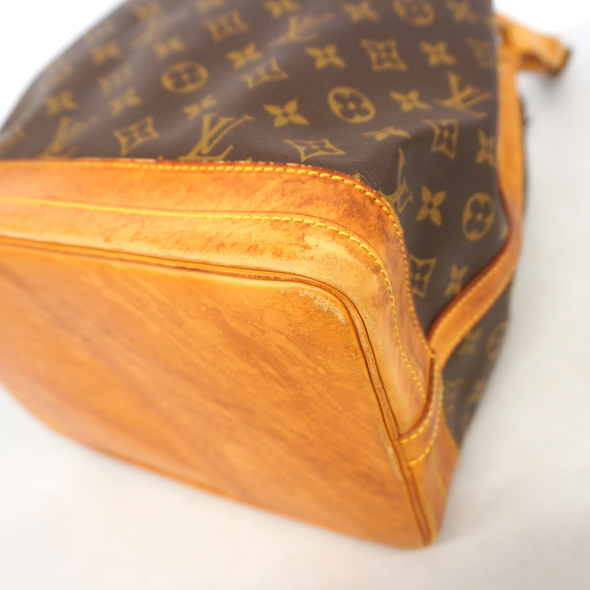 【6ib2972】ルイヴィトン ショルダーバッグ モノグラム ノエ M42224 ブラウン【中古】レディース