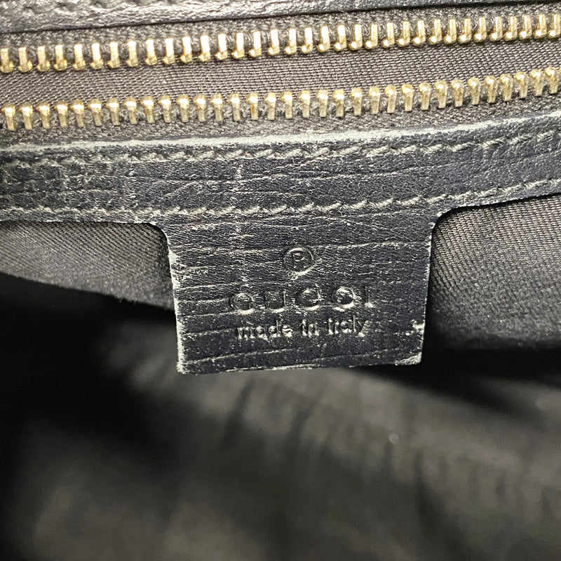 【6ic3017】グッチ ショルダーバッグ GGキャンバス 137388 キャンバス ブラック ゴールド金具【中古】レディース
