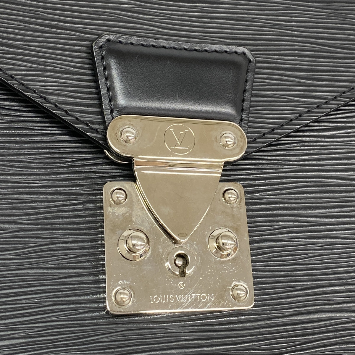 【6ic3035】ルイヴィトン クラッチバッグ エピ ポシェットセリエドラゴンヌ M52762 ノワール【中古】メンズ