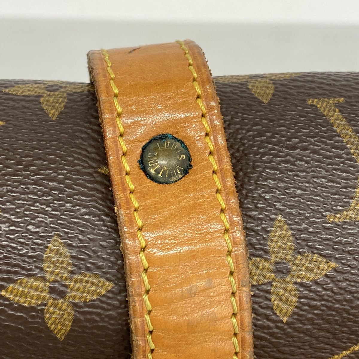 【6ic3041】ルイヴィトン ショルダーバッグ モノグラム ソミュール30 M42256 ブラウン【中古】レディース