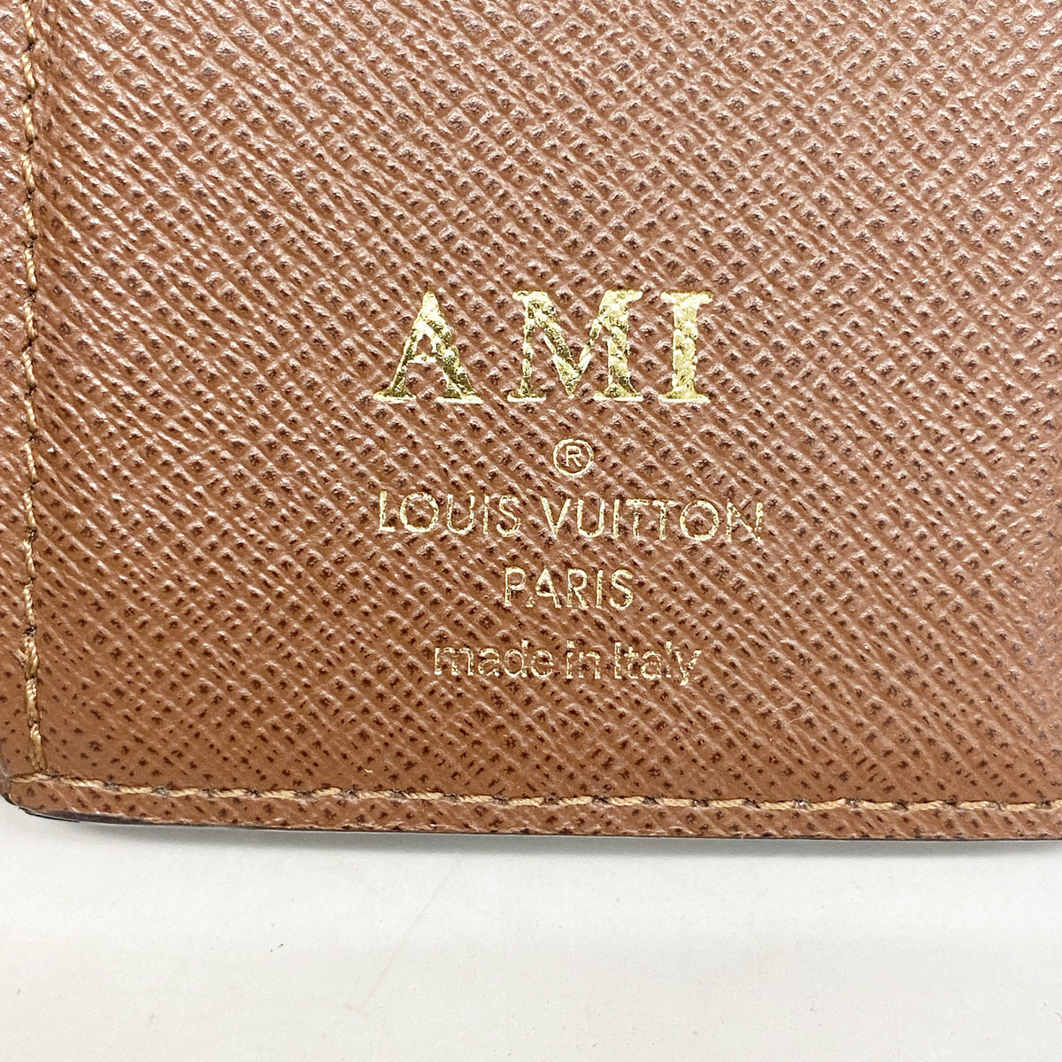 【6ic3055】ルイヴィトン 三つ折り財布 モノグラム ポルトフォイユヴィクトリーヌ M62472 ブラウン【中古】レディース
