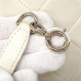 【6ic3086】シャネル ショルダーバッグ マトラッセ レザー ホワイト ゴールド/シルバー金具【中古】レディース