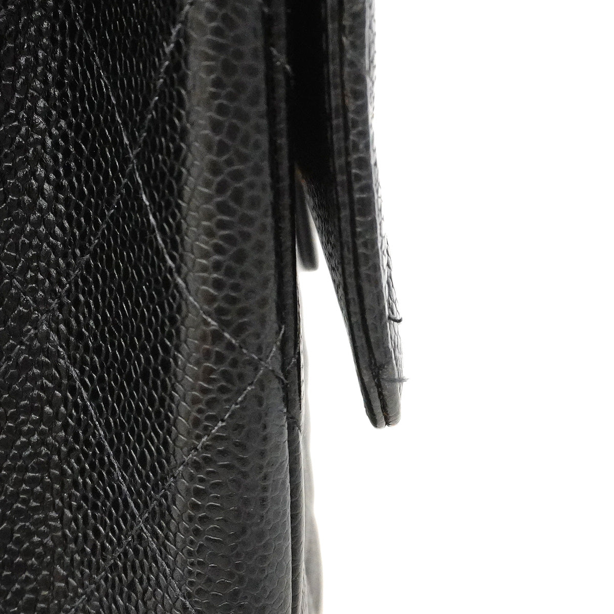 【6ic3087】シャネル ショルダーバッグ デカマトラッセ Wチェーン キャビアスキン ブラック ゴールド金具【中古】レディース