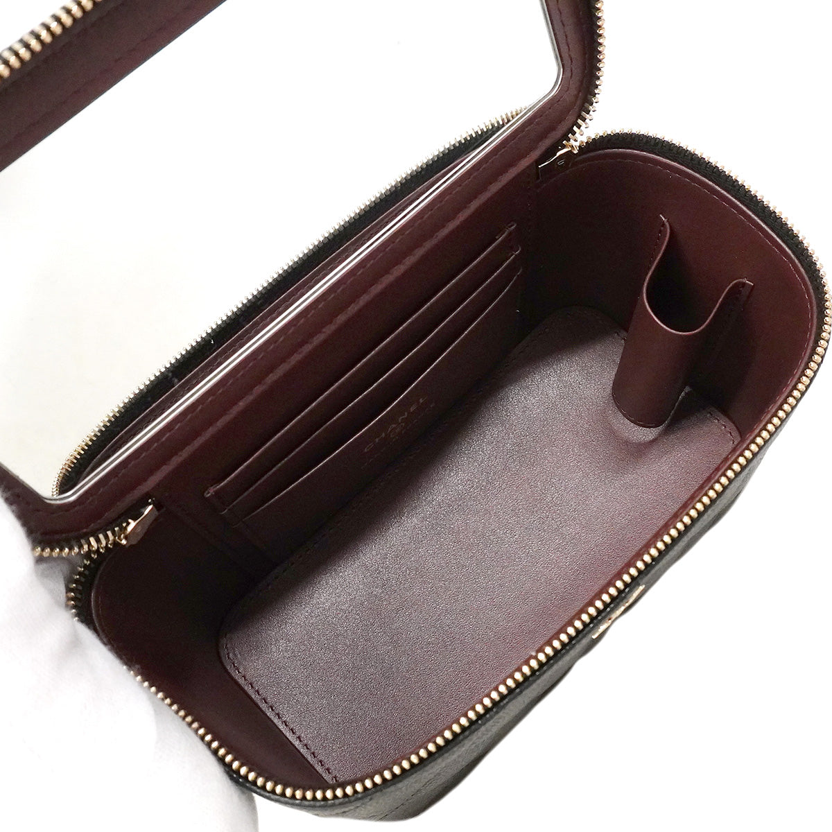 【6ic3088】シャネル ショルダーバッグ マトラッセ チェーンショルダー キャビアスキン ブラック シャンパンゴールド金具【中古】レディース