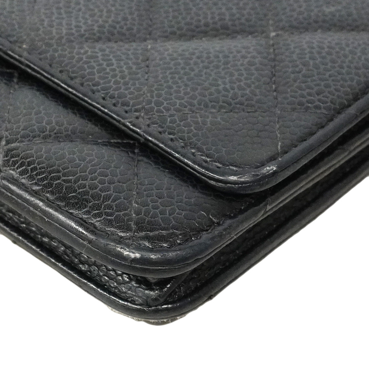 【6ic3090】シャネル ショルダーウォレット マトラッセ チェーンショルダー キャビアスキン ブラック ゴールド金具【中古】レディース