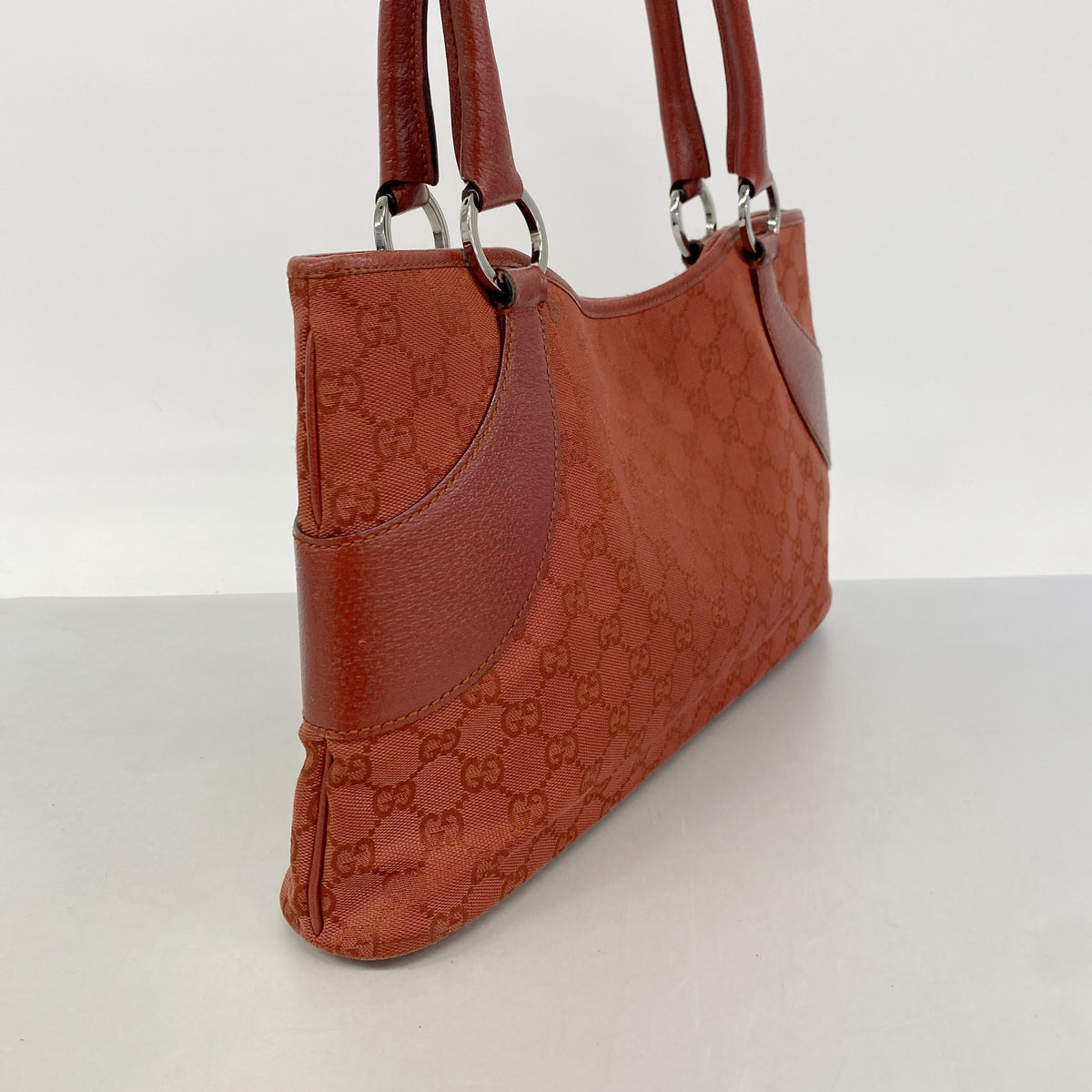 【6ic3129】グッチ トートバッグ GGキャンバス 113015 キャンバス レッド シルバー金具【中古】レディース