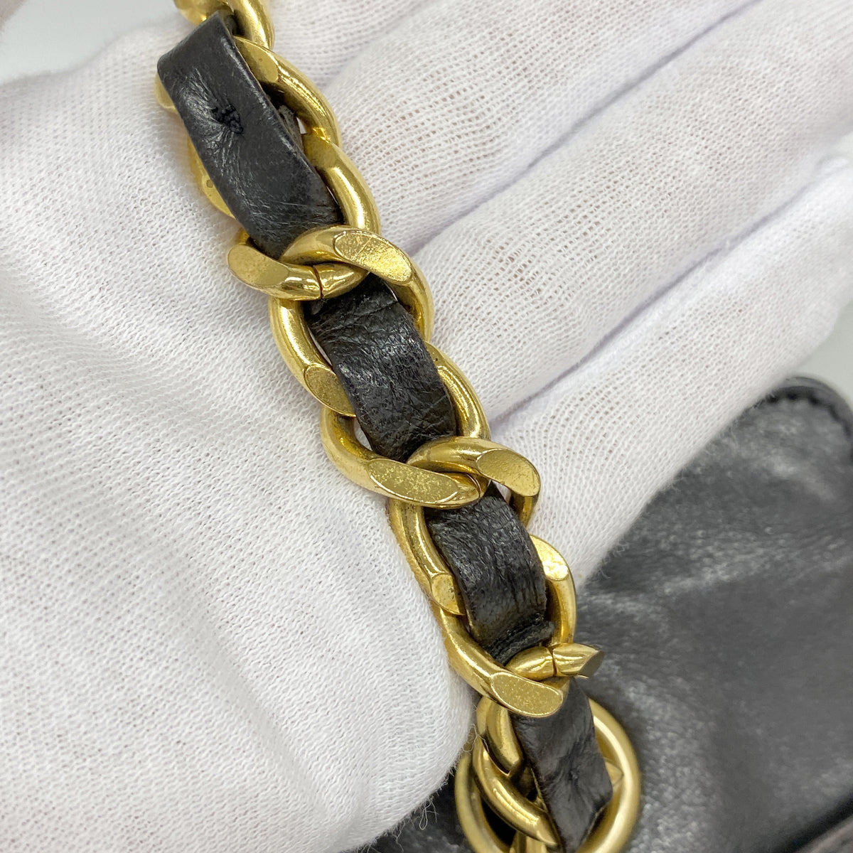 【6ic3133】シャネル チェーントート ラムスキン ブラック ゴールド金具【中古】レディース