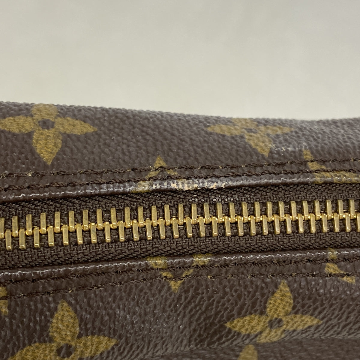 【6ic3135】ルイヴィトン ポーチ モノグラム トゥルーストワレット23 M47524 ブラウン【中古】レディース