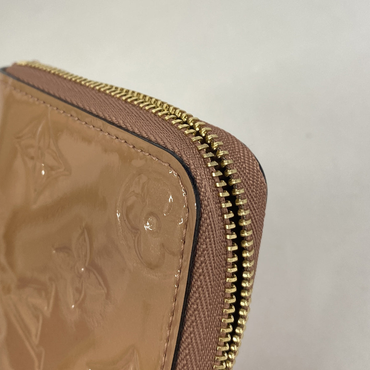 【6ic3162】ルイヴィトン コインケース ヴェルニ ジッピーコインパース M91668 ローズヴェルール【中古】レディース
