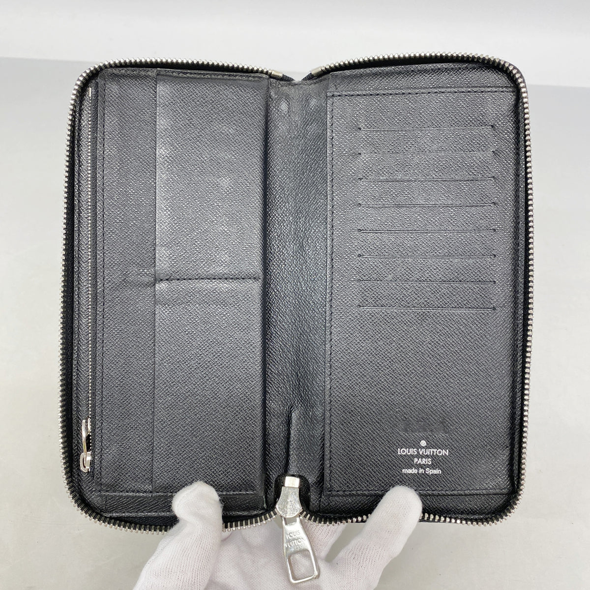 【6ic3223】ルイヴィトン 長財布 ダミエ・グラフィット ジッピーウォレットヴェルティカル N63095 ブラック グレー【中古】メンズ