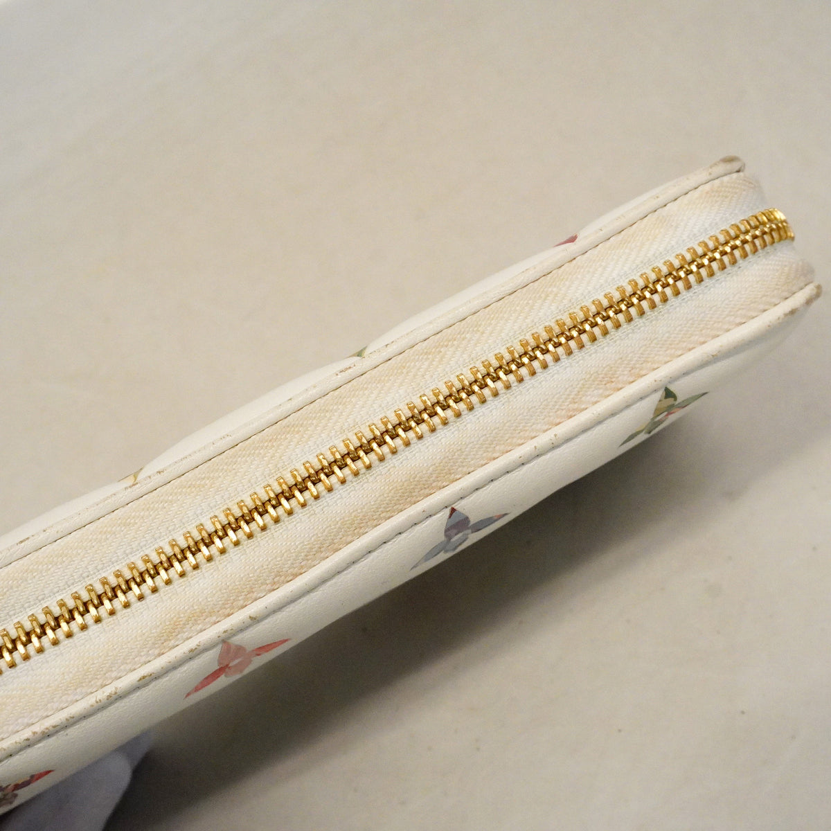 【6ic3233】ルイヴィトン 長財布 LVガーデン ジッピーウォレット M81694 ブロン【中古】レディース