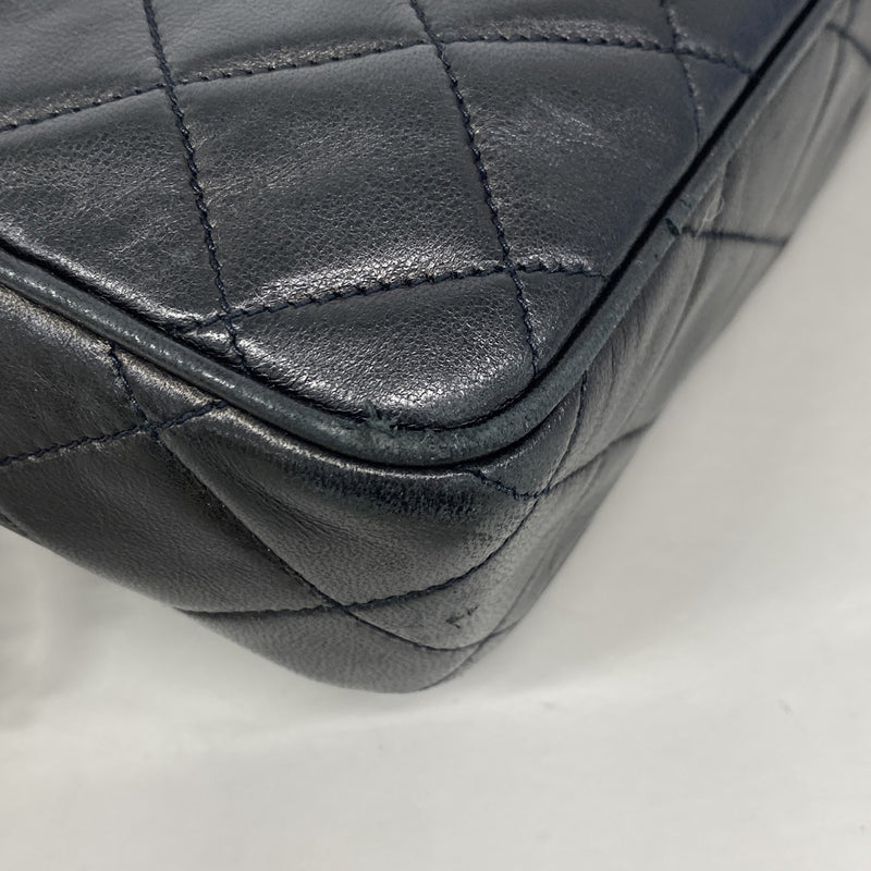 【6ic3241】シャネル ショルダーバッグ マトラッセ フリンジ付きチェーンショルダー ラムスキン ブラック ゴールド金具【中古】レディース