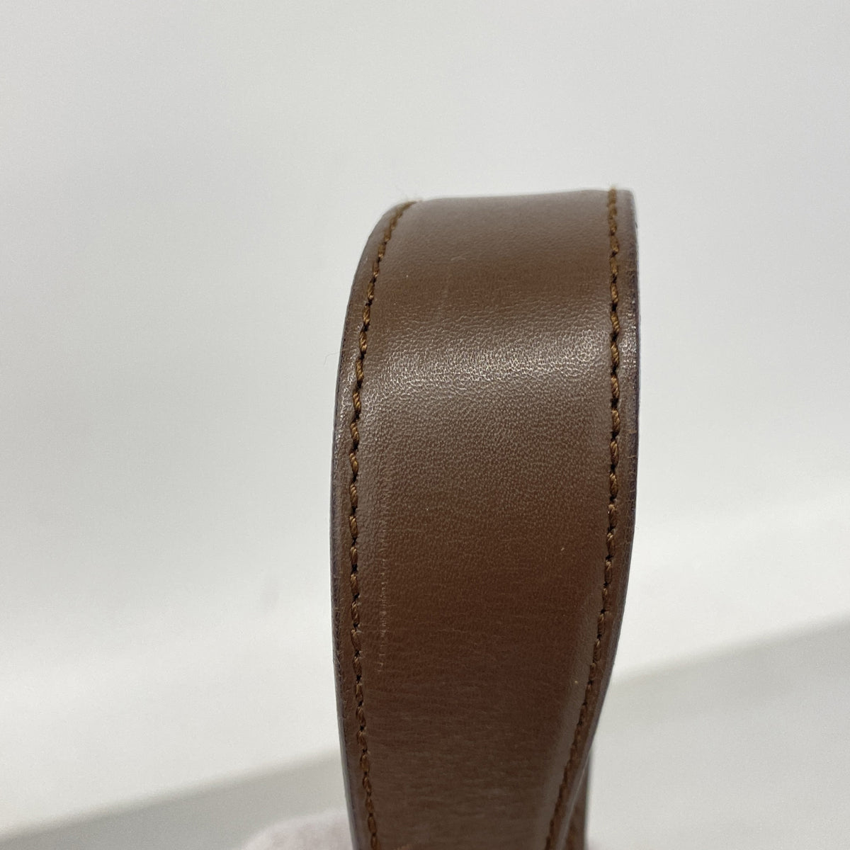 【6ic3330】グッチ ショルダーバッグ GGキャンバス 001 4057 キャンバス ピンク ブラウン シルバー金具【中古】レディース