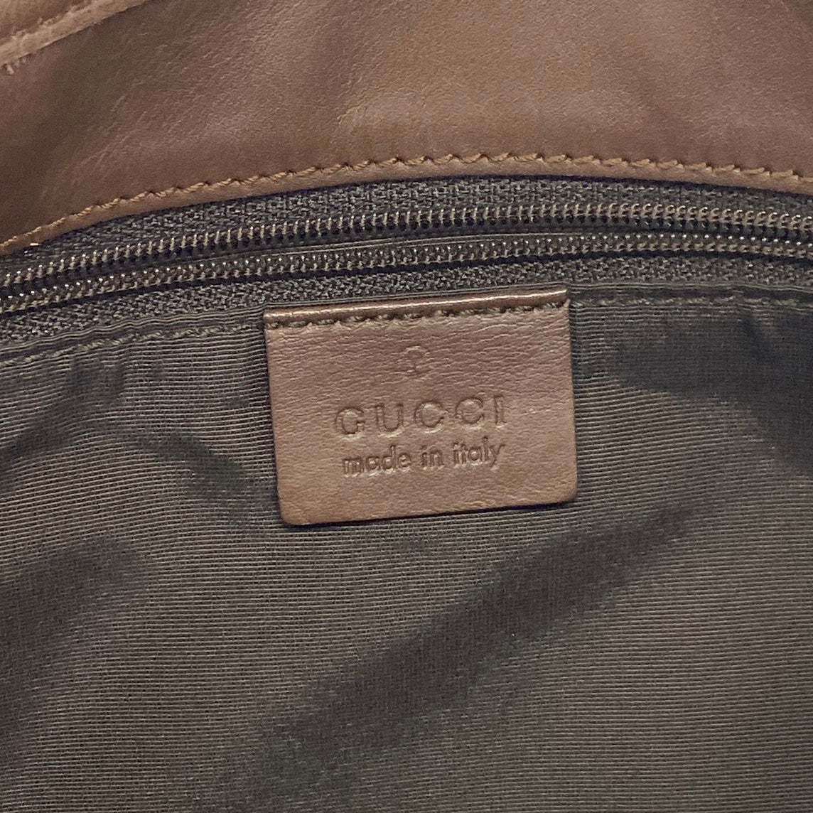 【6ic3330】グッチ ショルダーバッグ GGキャンバス 001 4057 キャンバス ピンク ブラウン シルバー金具【中古】レディース