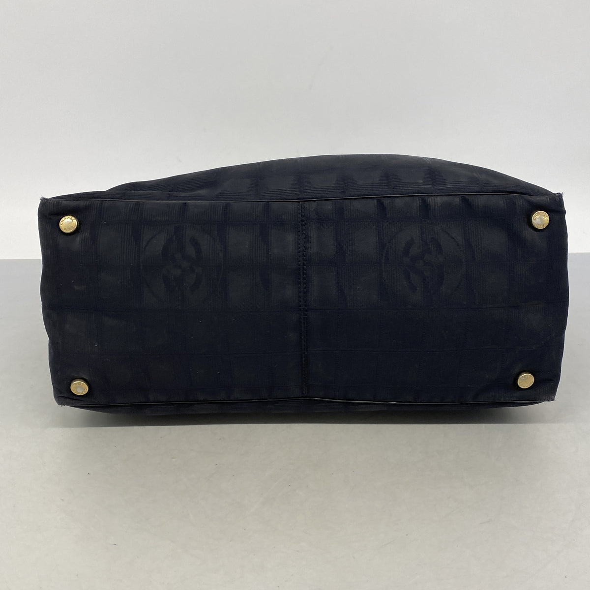 【6ic3348】シャネル トートバッグ ニュートラベル ナイロン ブラック ゴールド金具【中古】レディース