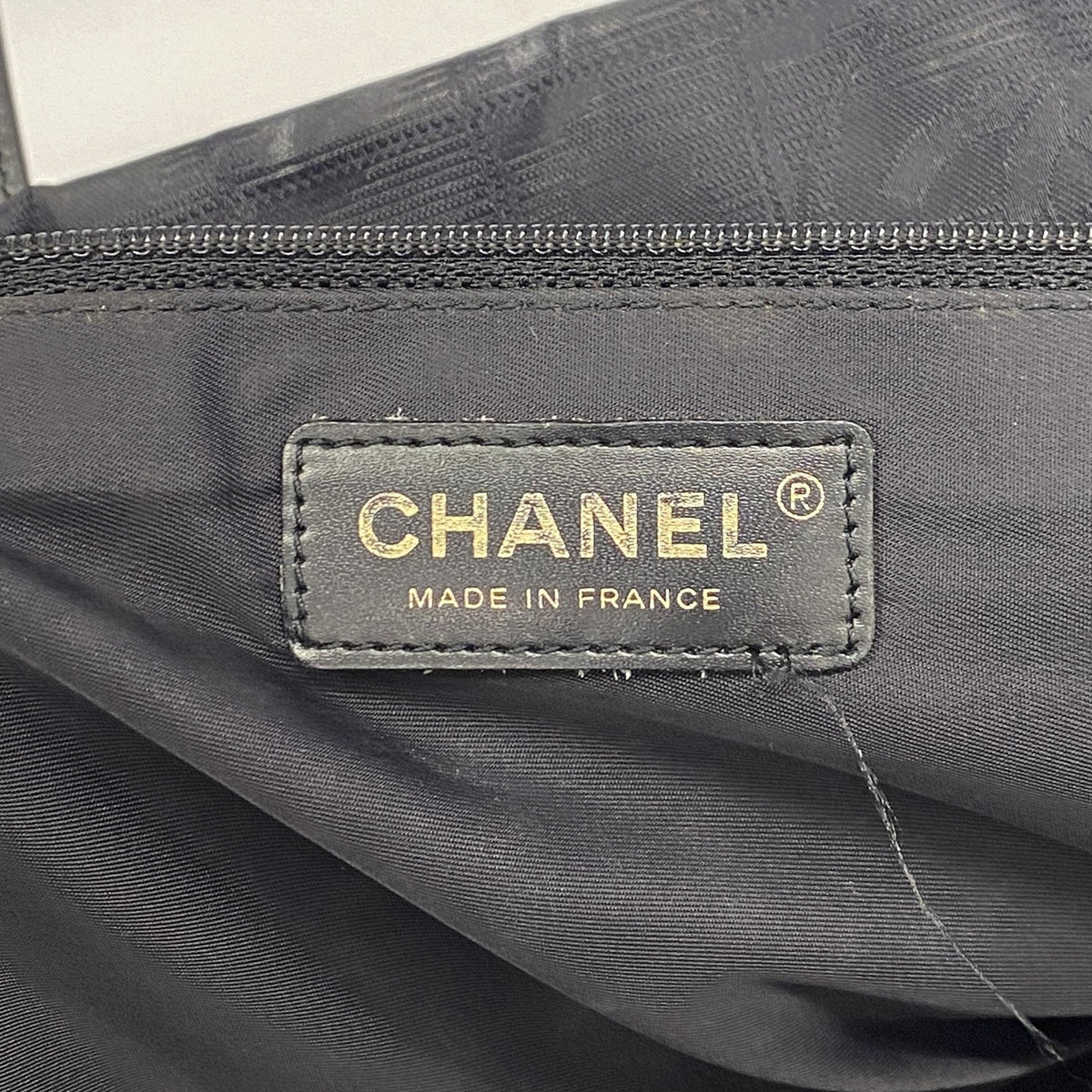 【6ic3348】シャネル トートバッグ ニュートラベル ナイロン ブラック ゴールド金具【中古】レディース