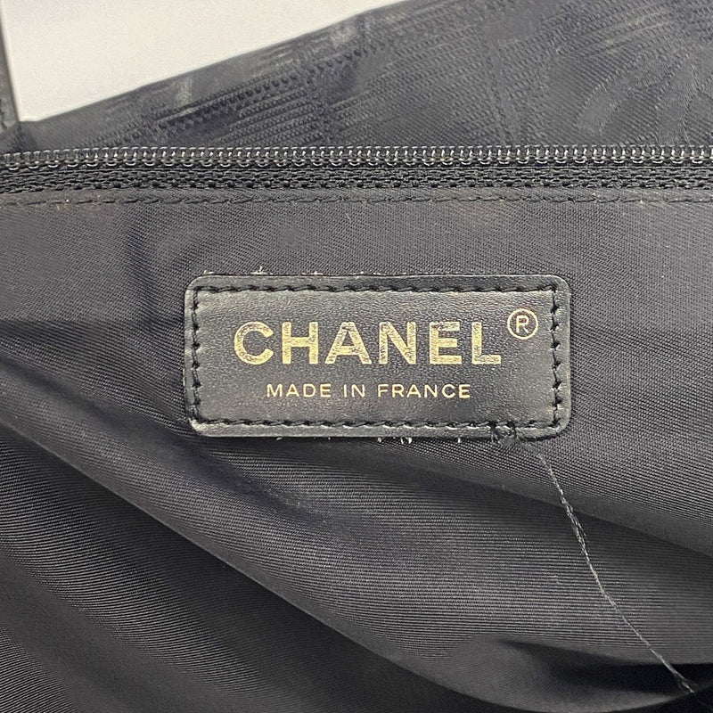 【6ic3348】シャネル トートバッグ ニュートラベル ナイロン ブラック ゴールド金具【中古】レディース