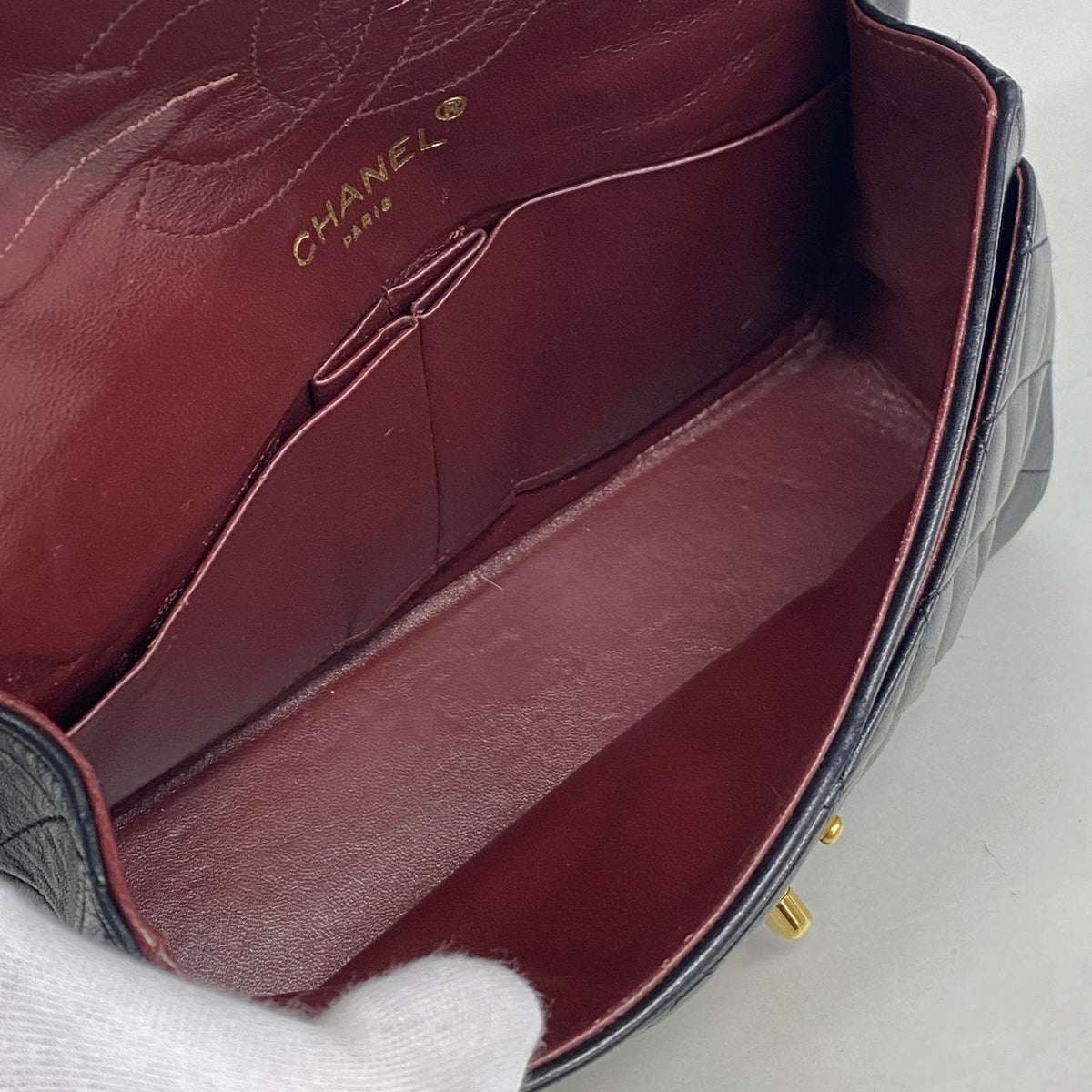 【6ic3367】シャネル ショルダーバッグ マトラッセ Wフラップ Wチェーン ラムスキン ブラック ゴールド金具【中古】レディース