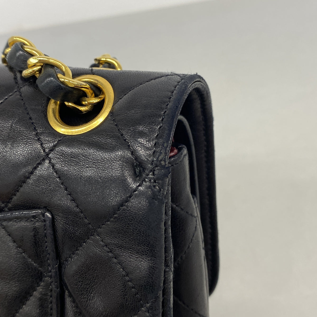 【6ic3367】シャネル ショルダーバッグ マトラッセ Wフラップ Wチェーン ラムスキン ブラック ゴールド金具【中古】レディース
