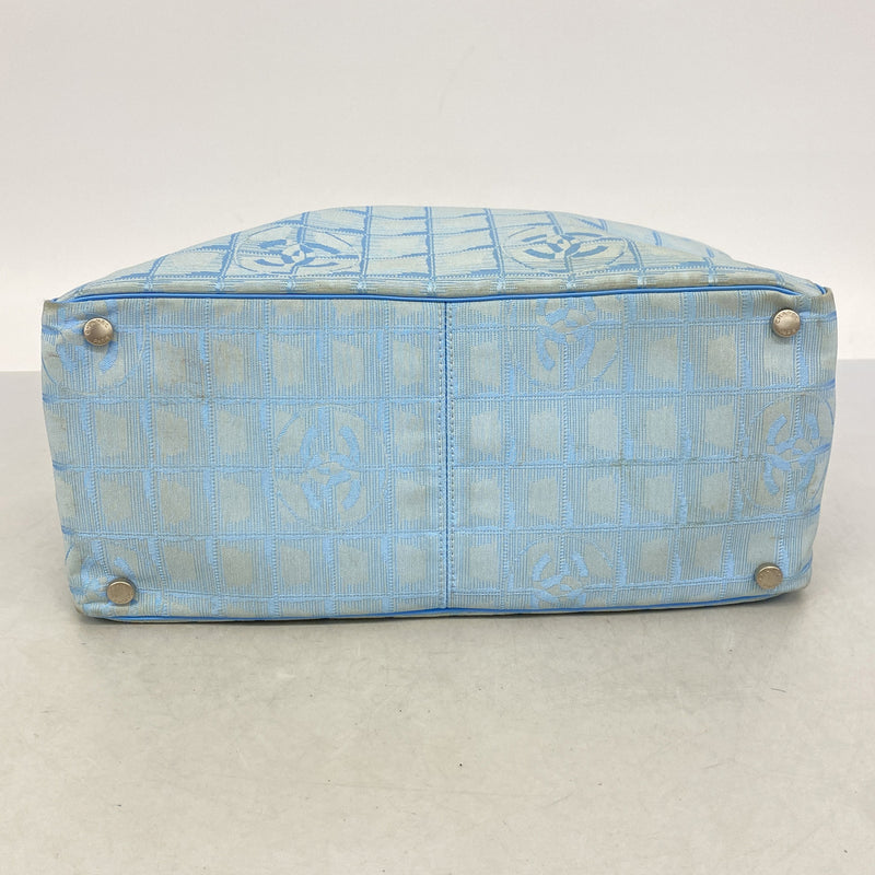 【6ic3368】シャネル トートバッグ ニュートラベル ナイロン ライトブルー シルバー金具【中古】レディース