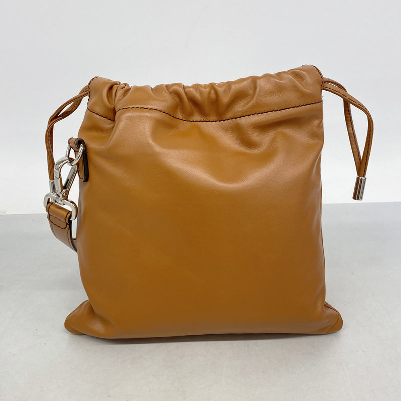 【6ic3372】フェンディ ショルダーバッグ レザー ブラウン シルバー金具【中古】レディース