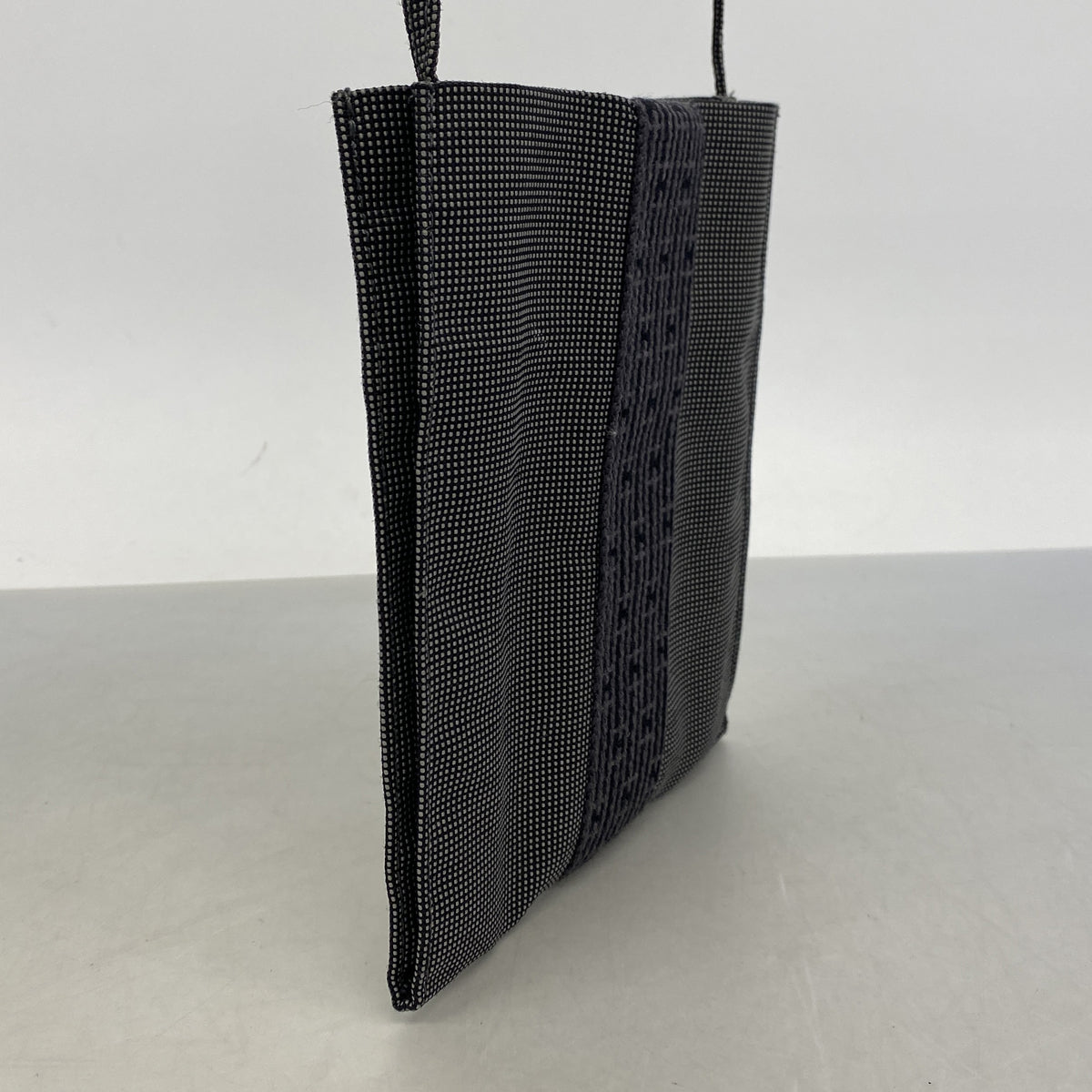 【6ic3373】エルメス ショルダーバッグ エールラインポシェット ナイロン グレー【中古】レディース