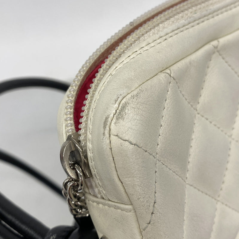 【6ic3401】シャネル ショルダーバッグ カンボン ラムスキン ホワイト ブラック シルバー金具【中古】レディース