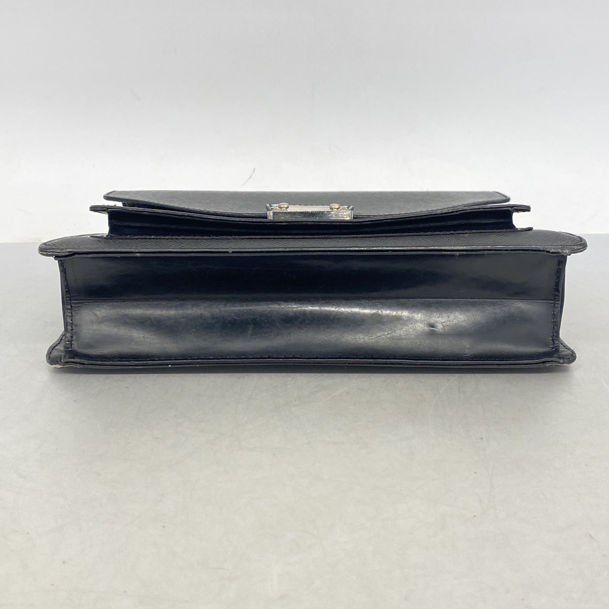 【6ic3402】ルイヴィトン ハンドバッグ タイガ モンソー28 M32002 アルドワーズ【中古】メンズ