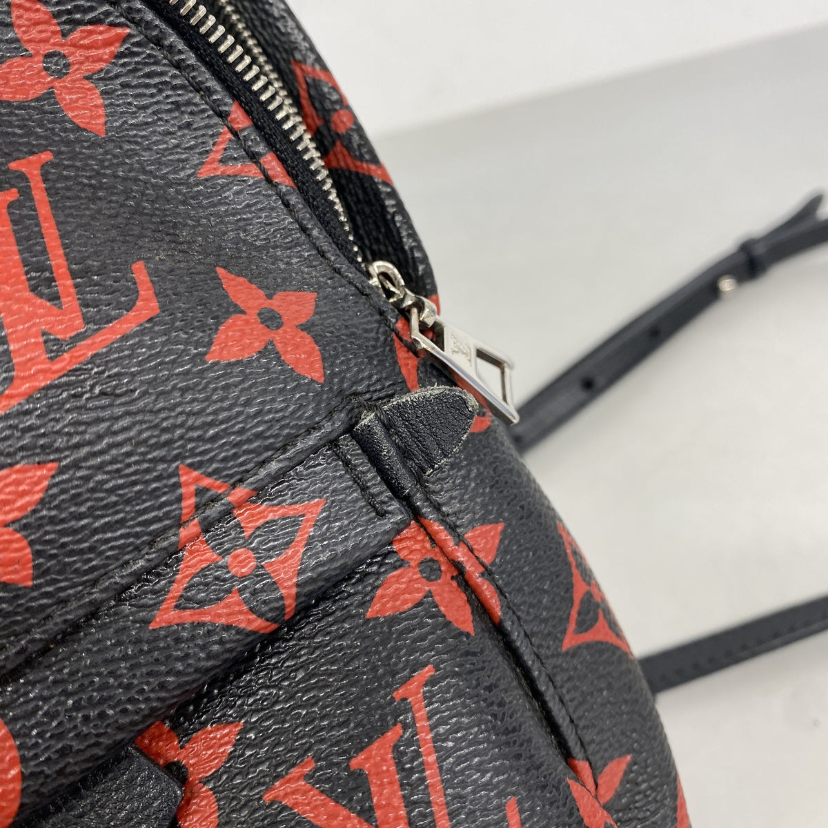 【6ic3403】ルイヴィトン リュック・デイパック モノグラム アンフラルージュ パームスプリングス バックパックMINI M41457 ブラック レッド【中古】レディース