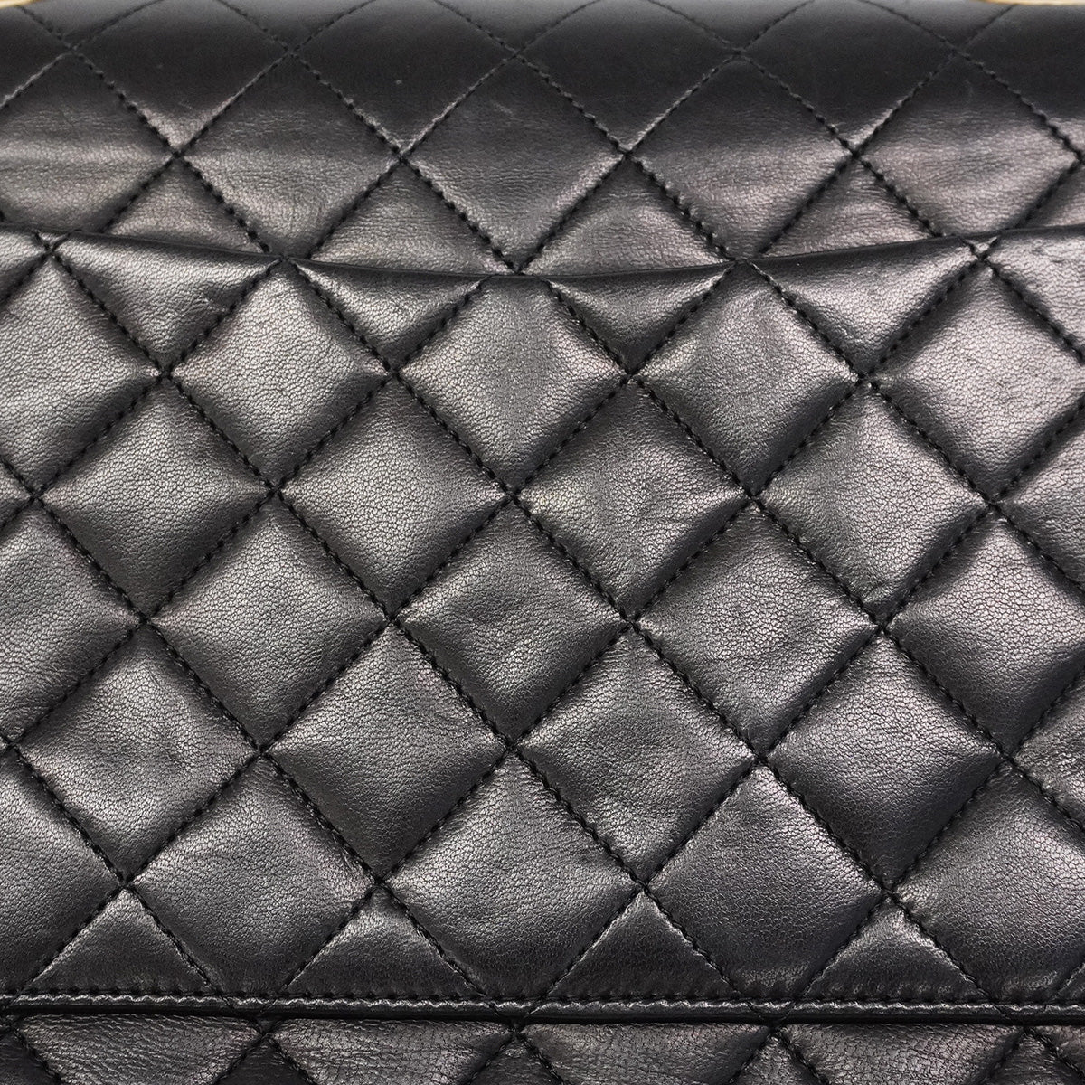 【6ic3422】シャネル ショルダーバッグ マトラッセ Wフラップ Wチェーン ブラック ゴールド金具【中古】レディース
